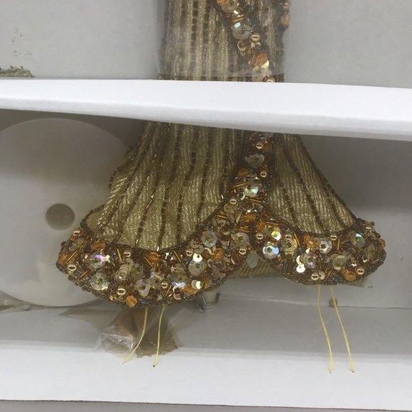 1995 Bob Mackie Goddess of the Sun Barbie Doll NRFB - Picture 6 of 16